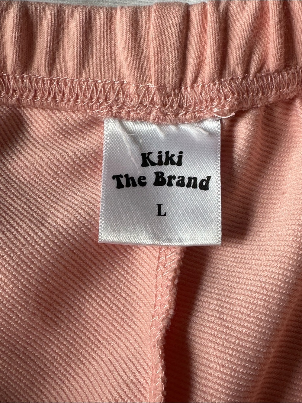 Pink Retro Shorts - Picture 3 of 3